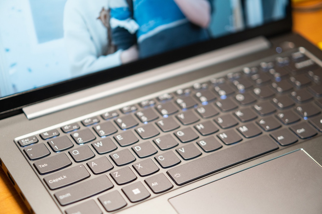Dell Latitude 3520 Keyboard Replacement and Repair