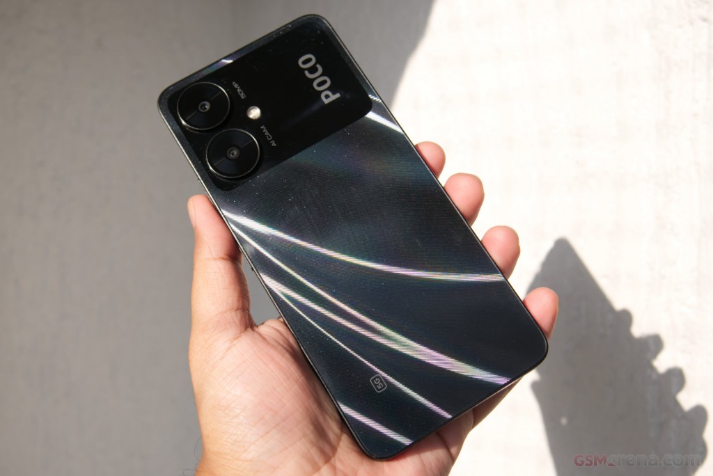 Xiaomi Poco M6 Screen Replacement & Repairs