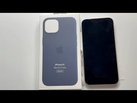 Apple iPhone 14 Silicone Case With MagSafe