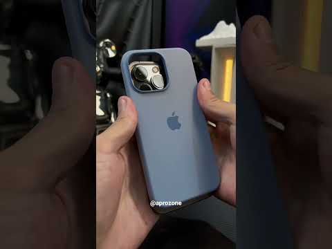 Apple iPhone 13 Silicone Case With MagSafe