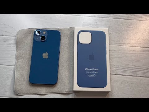 Apple iPhone 13 Mini Silicone Case With MagSafe