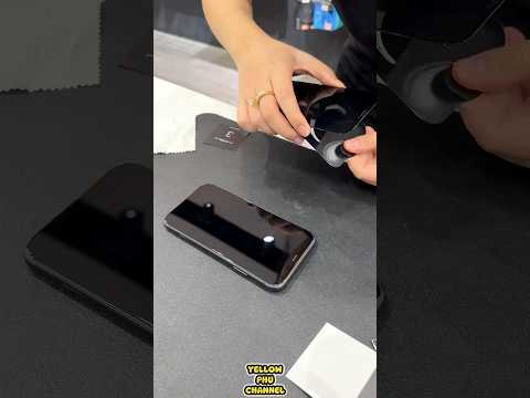 Apple iPhone 11 Privacy Screen Protector