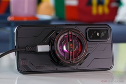 ​​Infinix GT 30 Pro 256GB/8GB 